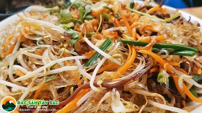 Tìm hiểu về món ăn miến trộn chay kiểu thái cho người dân TP HCM