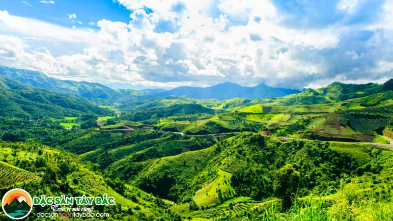 nét đẹp hùng vĩ của đèo pha đin