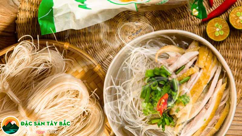 canh miến dong có giá trị lớn trong ẩm thực của người việt