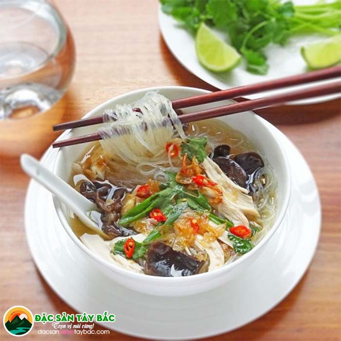 nguy cơ và tác hại nếu ăn nhiều miến dong sợi to?