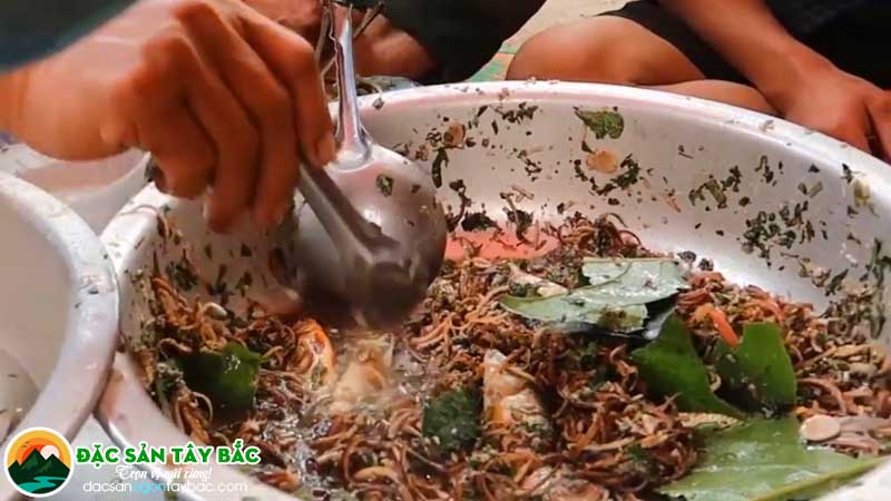 Món ăn độc đáo mà du khách nên thử khi du lịch vùng cao