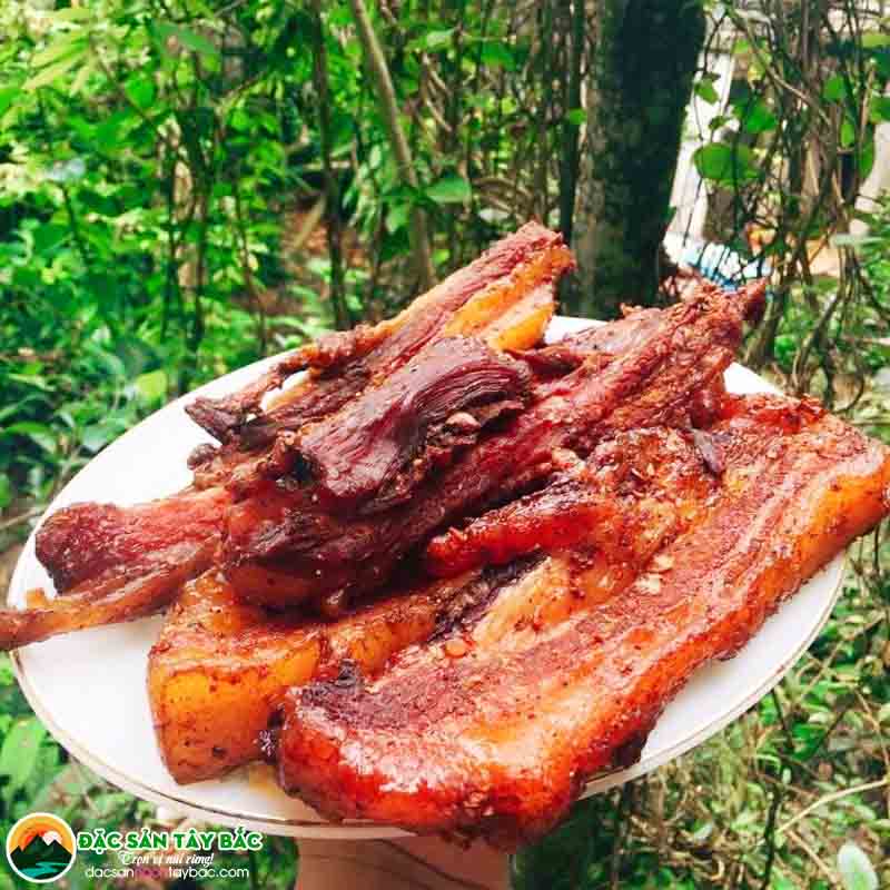 Giới thiệu món đặc sản ngon tây bắc thịt lợn gác bếp