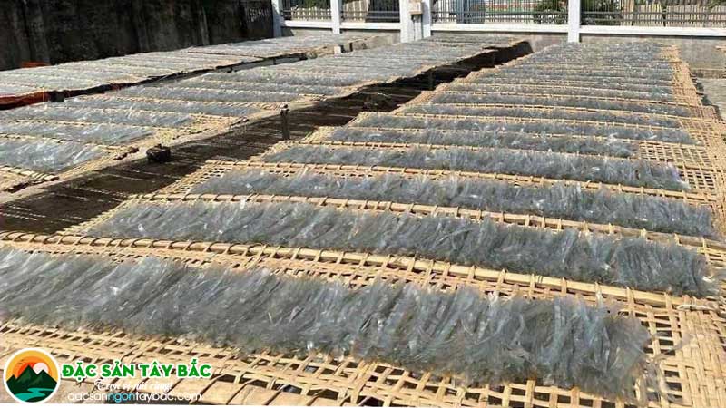 Hướng dẫn cách chuẩn bị nguyên liệu cho món miến xào