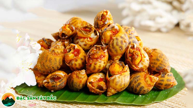 Ốc cay là một trong những ẩm thực tp hcm vô cùng nổi tiếng