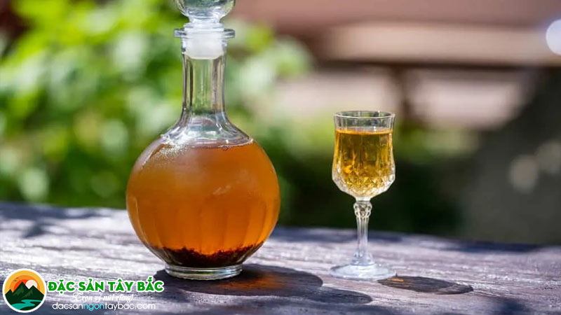 Những lưu ý quan trọng khi sử dụng rượu đông trùng hạ thảo