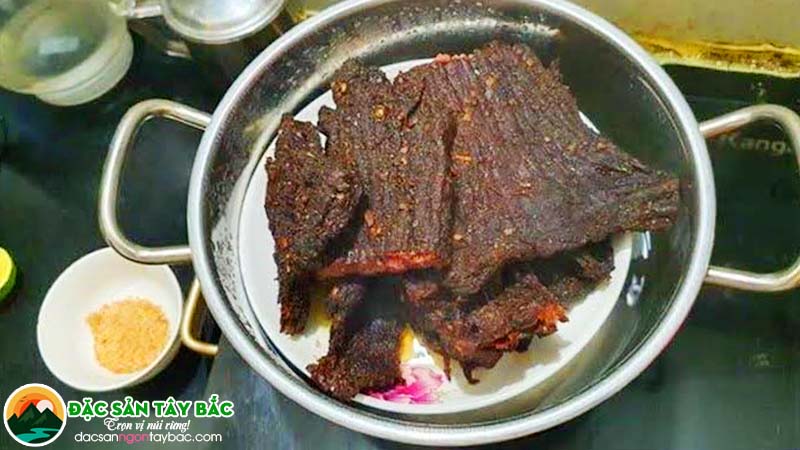 Hấp cách thủy – Giữ trọn vị ngọt tự nhiên của thịt