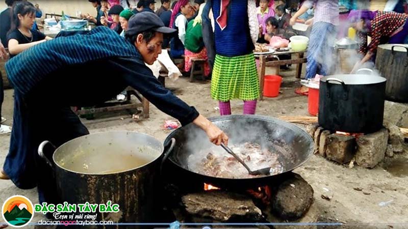 món thắng cố thịt ngựa trở thành di sản của ẩm thực tây bắc