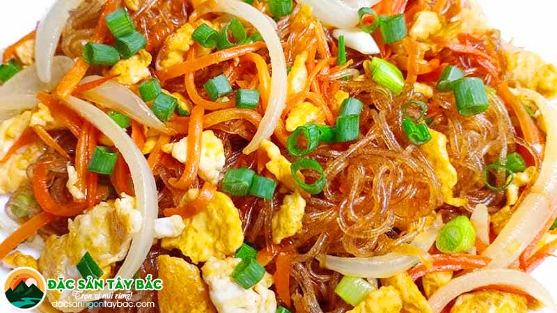 Miến dong khi xào bị khô dính chảo là vấn đề của nhiều bà nội trợ